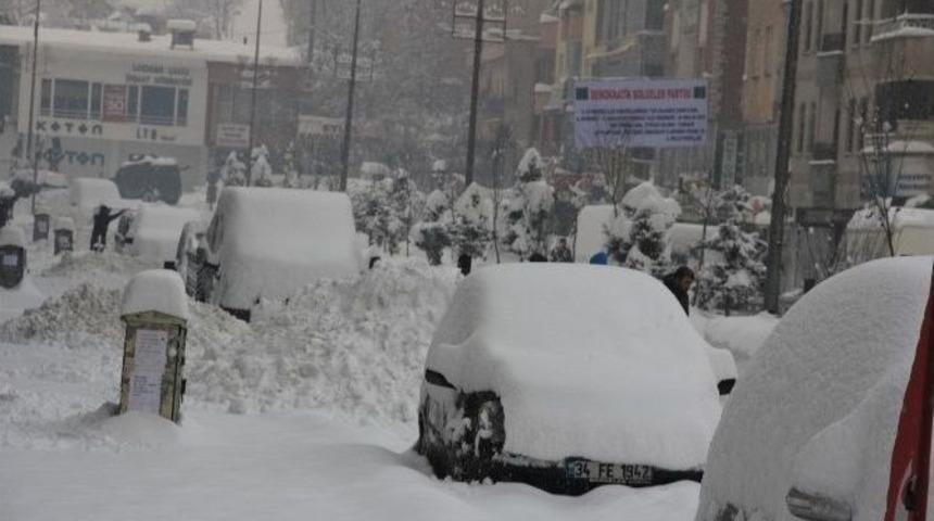 Hakkari Kara G&ouml;m&uuml;ld&uuml;
