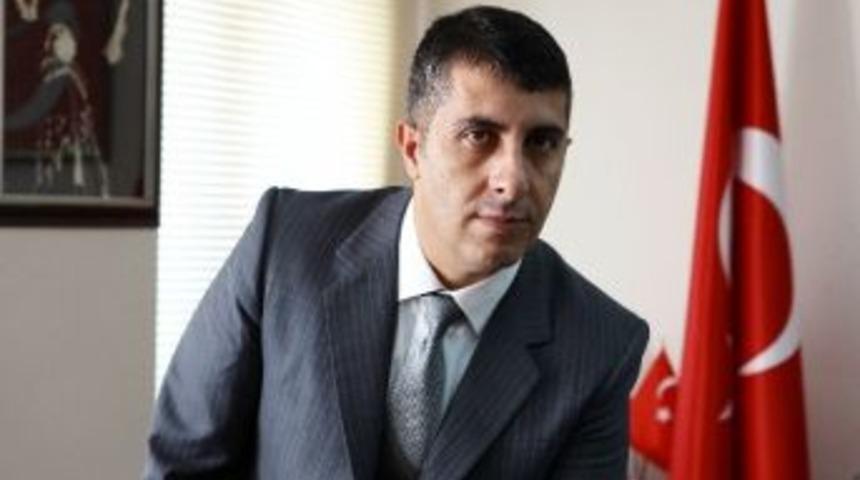 Dr. Savaş Eğilmez: &ldquo;tarih T&uuml;rkiye&rsquo;yi &Ccedil;ağırıyor&rdquo;