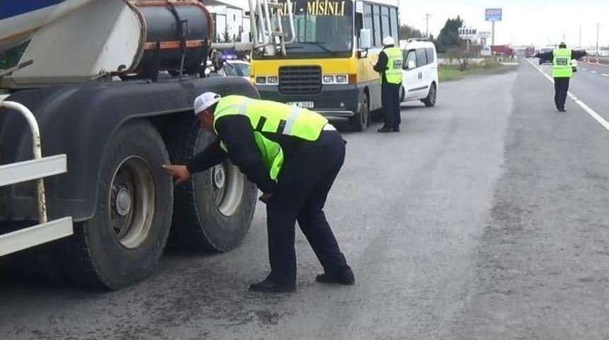 Tekirdağ&rsquo;da Kış Lastiği Denetimleri