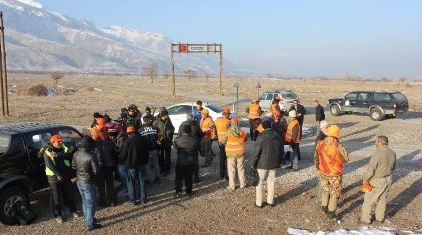 Yaylabaşı Beldesinde S&uuml;rek Avı D&uuml;zenlendi