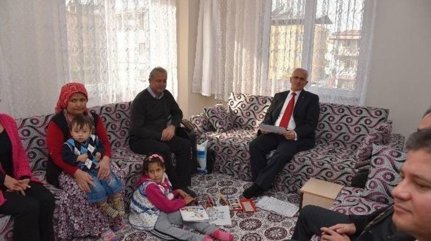 Denizli&rsquo;de 57 &Ouml;ğrenciye Evde Eğitim Veriliyor