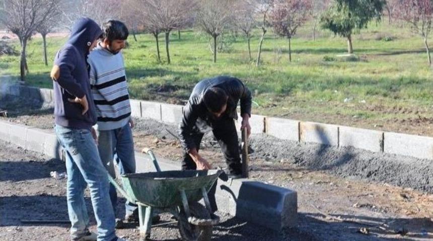 Ak&ccedil;akoca&rsquo;da Bord&uuml;r &Ccedil;alışmaları S&uuml;r&uuml;yor