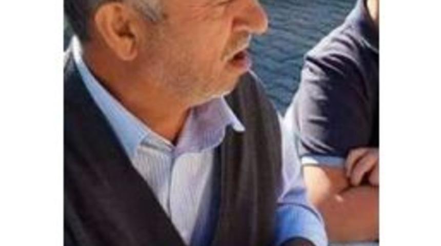 Minibüs Trenle Çarpıştı: 1 Ölü