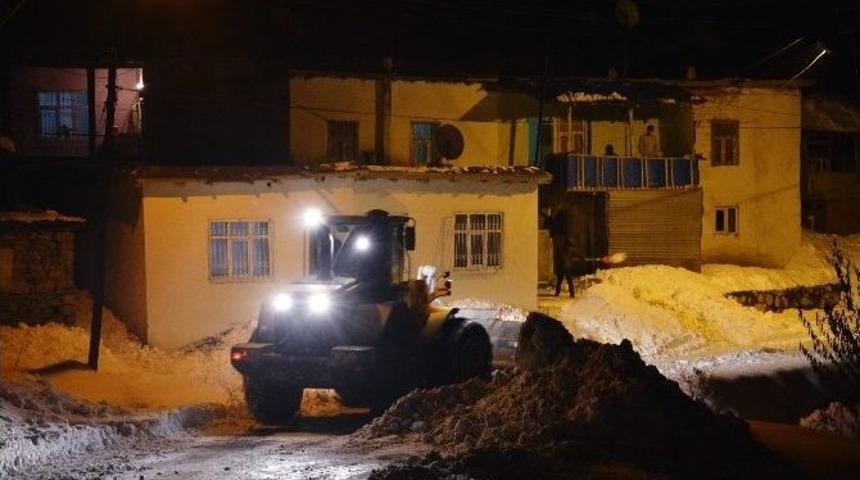 Hakkari&rsquo;de Karla M&uuml;cadele &Ccedil;alışması