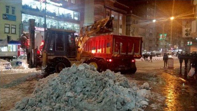 Hakkari’de Karla Mücadele Çalışması