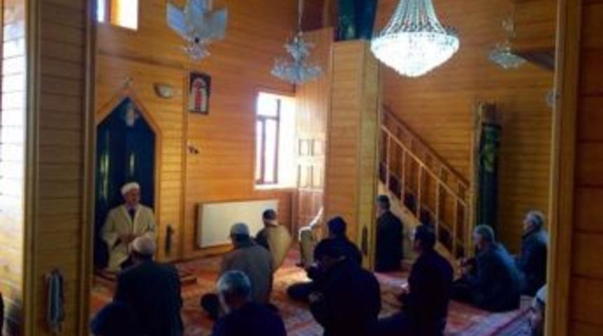 Yanlız&ccedil;am K&ouml;y&uuml; Cami Restore Edilerek İbadete A&ccedil;ıldı