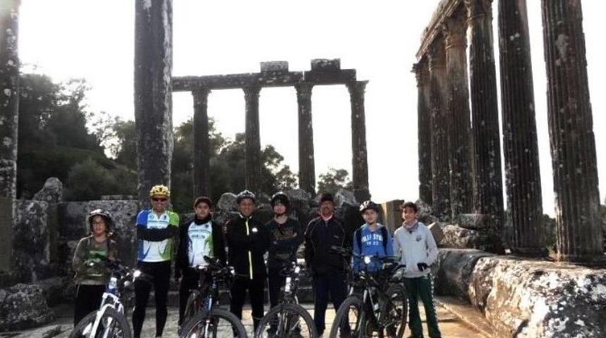 Milaslı S&uuml;variler Zeus&rsquo;a Pedalladı