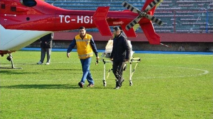 15 G&uuml;nl&uuml;k Bebek Kalp Hastalığı Nedeniyle Hava Ambulansıyla İstanbul&rsquo;a Sevk Edildi