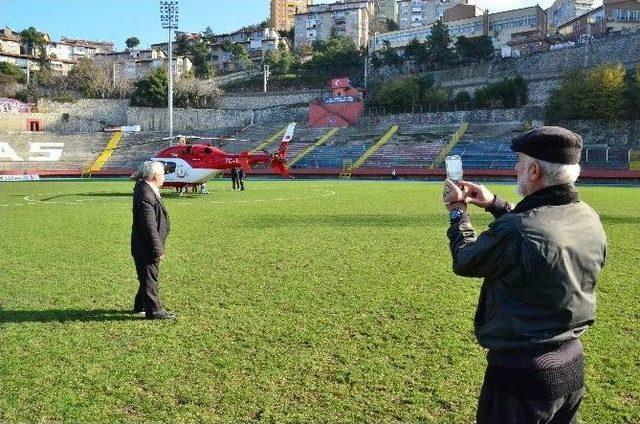 15 Günlük Bebek Kalp Hastalığı Nedeniyle Hava Ambulansıyla İstanbul’a Sevk Edildi