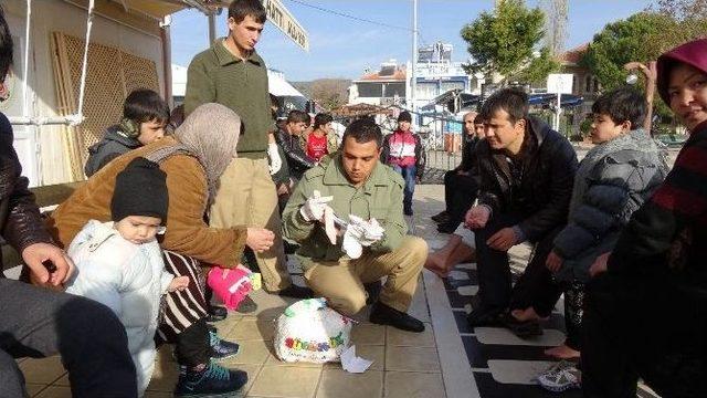 Çanakkale’de 49 Kaçak Göçmen Kurtarıldı