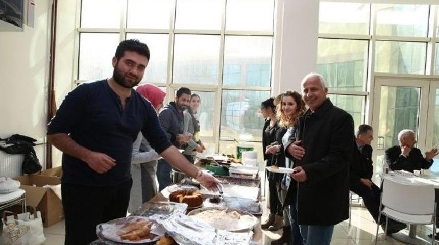 Iğdır &Uuml;niversitesi&rsquo;nde Kermes