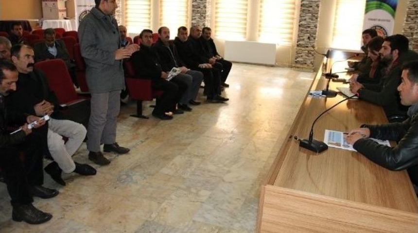 Eş Başkan &Ccedil;elik Muhtarlarla Bir Araya Geldi