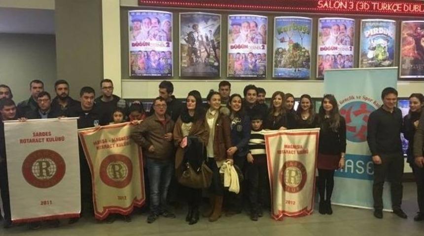 Forum Magnesia Sinema Etkinliğine Ev Sahipliği Yaptı