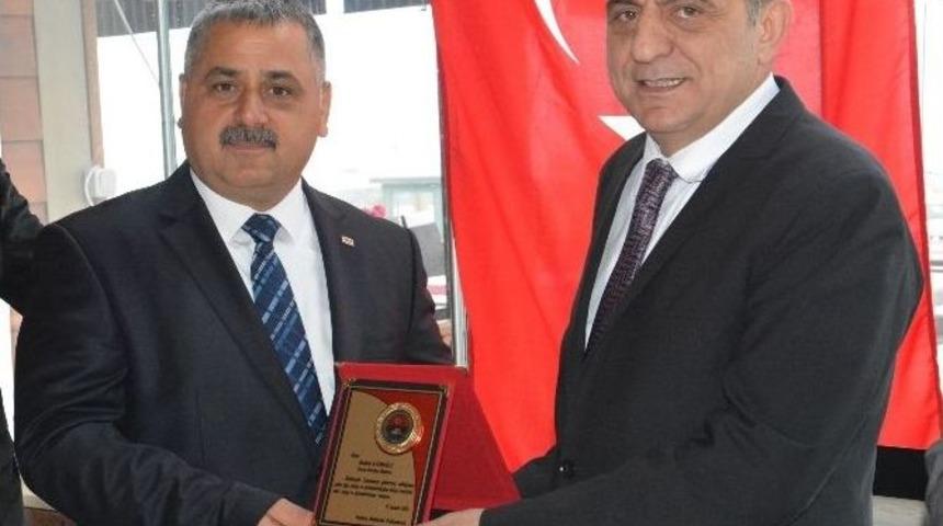 Trabzon Muhtarlar Federasyonu Aylık İştişare Toplantısını Yomrada Ger&ccedil;ekleştirdi