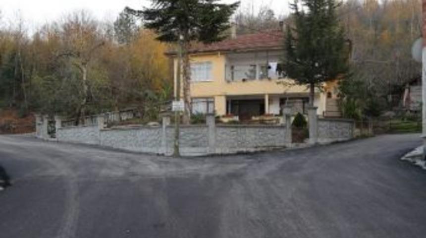 Sapanca Belediyesi Sokakları Yeniden D&uuml;zenliyor