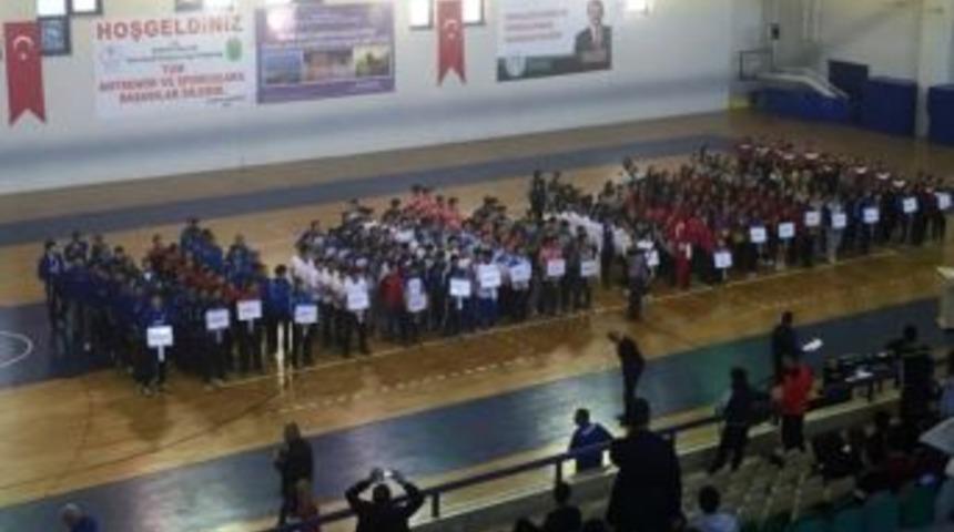 Bartın&rsquo;da Hentbol Grup M&uuml;sabakaları Başladı