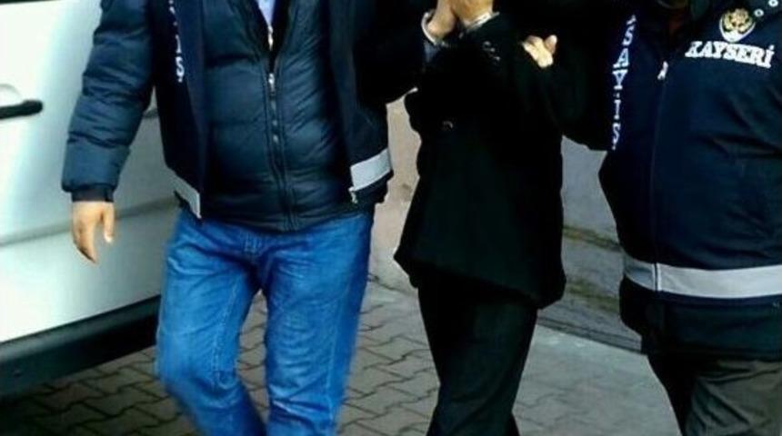 Telefon Dolandırıcıları Su&ccedil;&uuml;st&uuml; Yakalandı