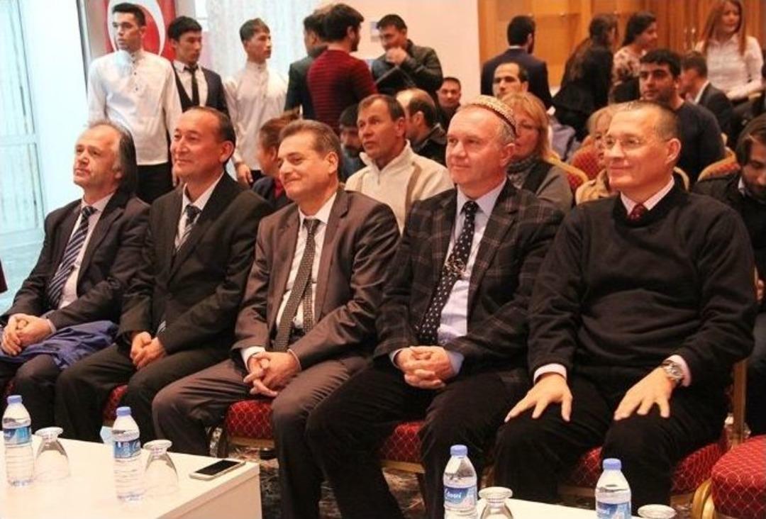 T&uuml;rkmenistan&rsquo;ın Bağımsızlığının 20. Yılı Ar&uuml;&rsquo;de Kutlandı