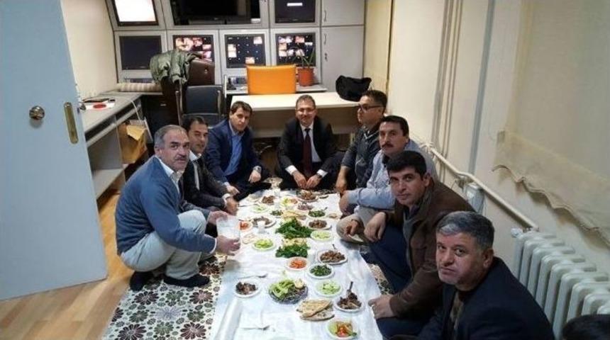 112 Sağlık Ekipleri Kaza Ve Belalara Karşı Kurban Kesti