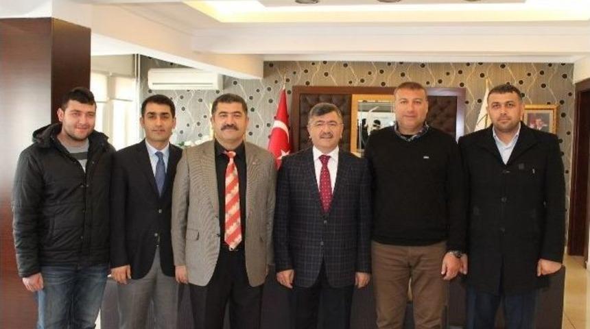 Niğde Belediyespor, Teknik Direkt&ouml;r Sorununu &Ccedil;&ouml;zd&uuml;