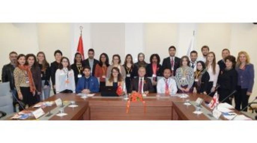 Esog&uuml; Etkinlikleri The Guardian Gazetesinde