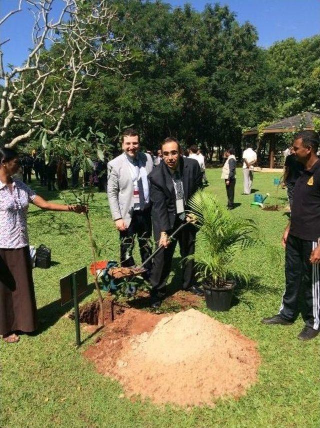 Gaziantep Büyükşehir Belediyesi Heyeti, Srilanka Da