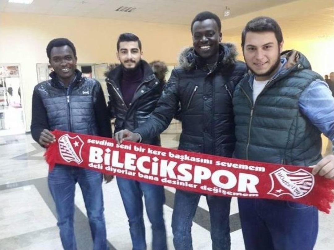 &Uuml;ni 11 Taraftar Grubu Kuruldu