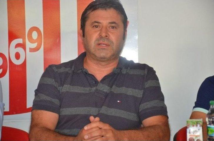 Üni 11 Taraftar Grubu Kuruldu G4