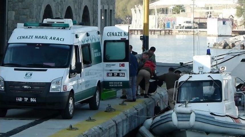 Ege Denizi&rsquo;nde Tekne Faciası: 4 &Ouml;l&uuml;