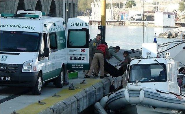 Ege Denizi’nde Tekne Faciası: 4 Ölü