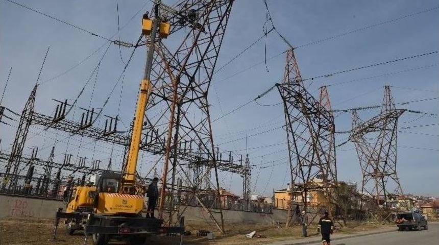 Uşak&rsquo;ta Y&uuml;ksek Gerilim Hatları &Ccedil;alışması Başladı