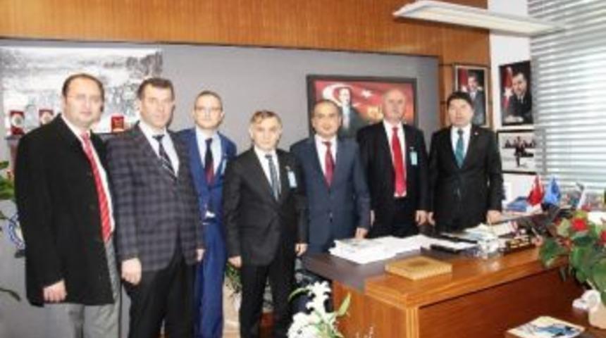 Dernek Y&ouml;netiminden Milletvekili Tun&ccedil;&rsquo;a Ziyaret