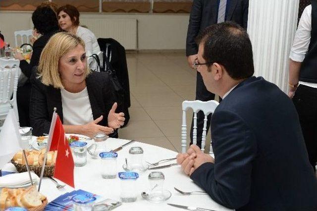 Başkan İmamoğlu: &ldquo;eğitime Atılacak Adımda Engel Tanımam&rdquo; 1