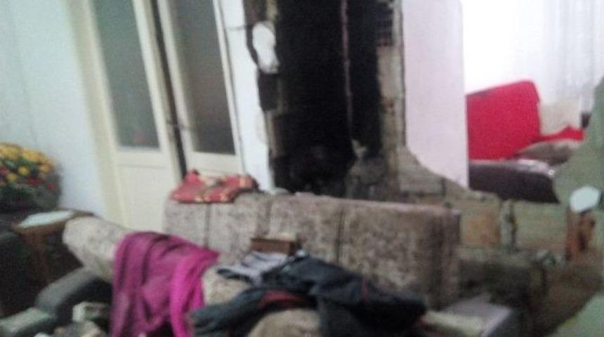 Patlayan Baca Evde Hasar Oluşturdu
