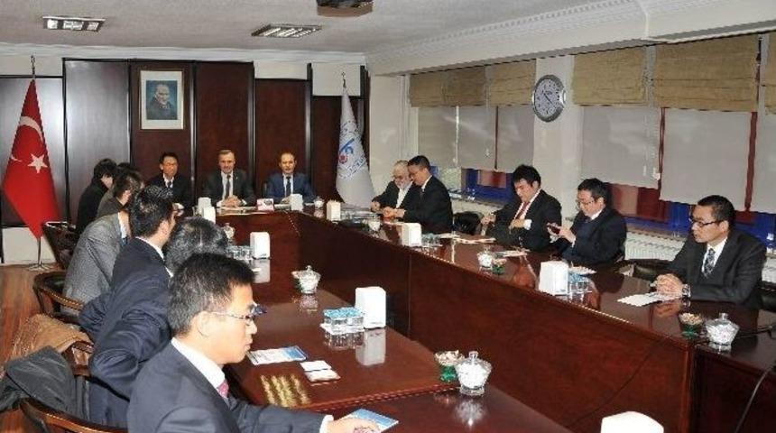 K&uuml;t&uuml;kc&uuml;: &ldquo;t&uuml;rkiye İle &Ccedil;in Daha B&uuml;y&uuml;k İşler Yapabilir&rdquo;