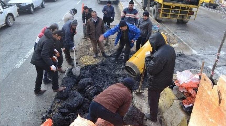 Muş&rsquo;ta Yol Yapım &Ccedil;alışması