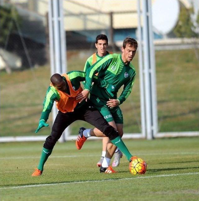 Bursaspor, Torku Konyaspor’a Bileniyor