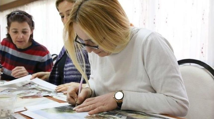 Şehitkamil&rsquo;deki Hanımlar &Uuml;&ccedil; Boyutlu &Ccedil;alışıyor