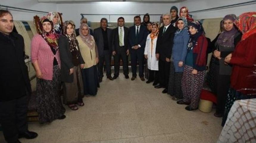 Halı Kursuna Yoğun İlgi