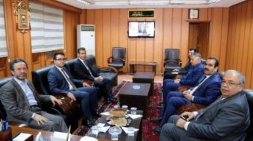 Yazar Metin Karabaşoğlu&rsquo;ndan, Başkan Kutlu&rsquo;ya Ziyaret