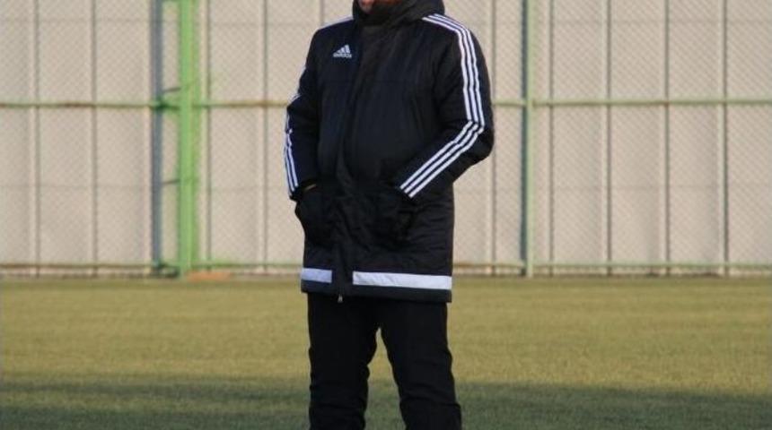 Karakuş: "gen&ccedil; Oyuncularımıza G&uuml;venmeliyiz"