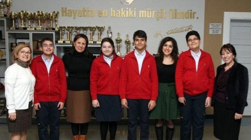 &Ouml;zel Sanko Okulları&rsquo;nın İki &Ouml;ğrencisi D&uuml;nya &Ccedil;apında Y&uuml;zde 5&rsquo;lik Dilime Girdi