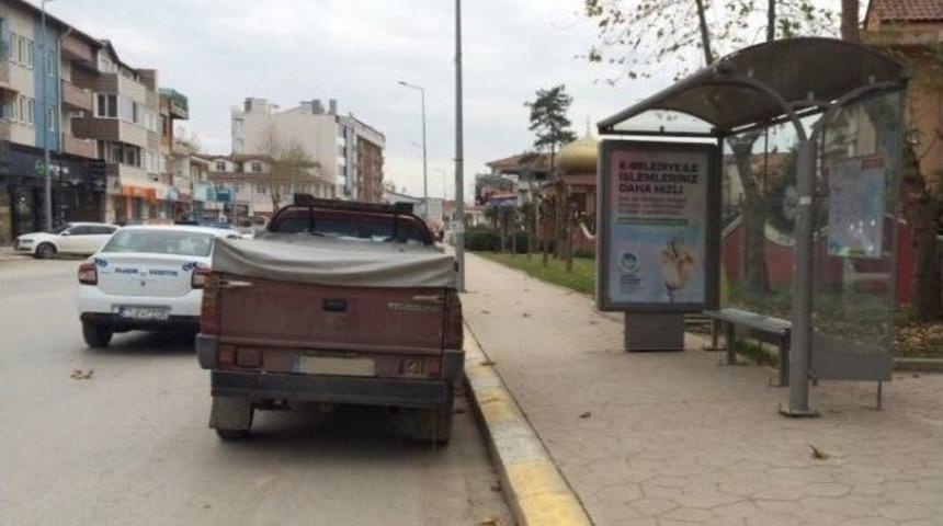 Durağa Park Edilen Ara&ccedil;lar İ&ccedil;in Uyarı