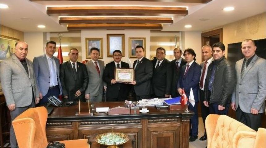 Şehit Ve Gazilerimize &Ccedil;ok Şey Bor&ccedil;luyuz