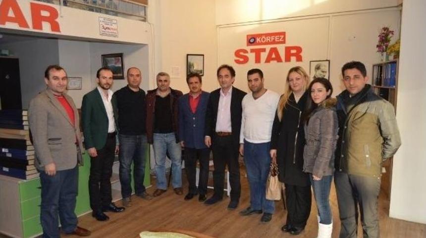 Ak Parti İl&ccedil;e Teşkilatı Yerel Gazeteleri Ziyaret Etti