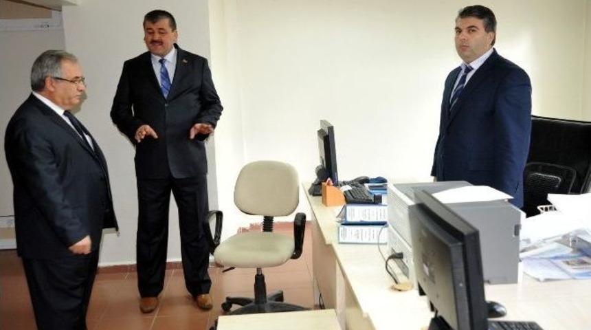 Bilecik Valisi Nayir&rsquo;dan İş-kur&rsquo;a Ziyaret Ve Başarı Belgesi Takdimi