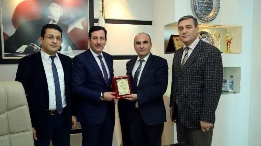 Okul M&uuml;d&uuml;rlerinden Tok&rsquo;a Eğitim Teşekk&uuml;r&uuml;