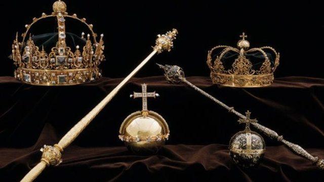 İsveç'te kraliyet tacı ve asası Katedral Müzesi'nden çalındı