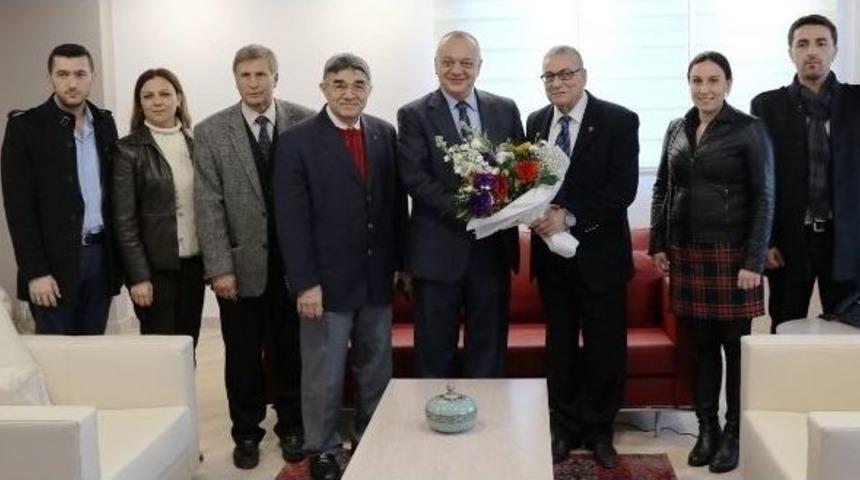 Manisa Gazeteciler Cemiyeti&rsquo;nden Başkan Erg&uuml;n Ve &Ccedil;elik&rsquo;e Ziyaret