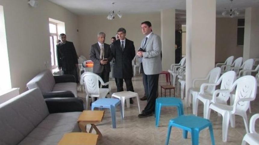 Kaymakam Tekbıyıkoğlu Ovakışla&rsquo;daki Yatırımları İnceledi